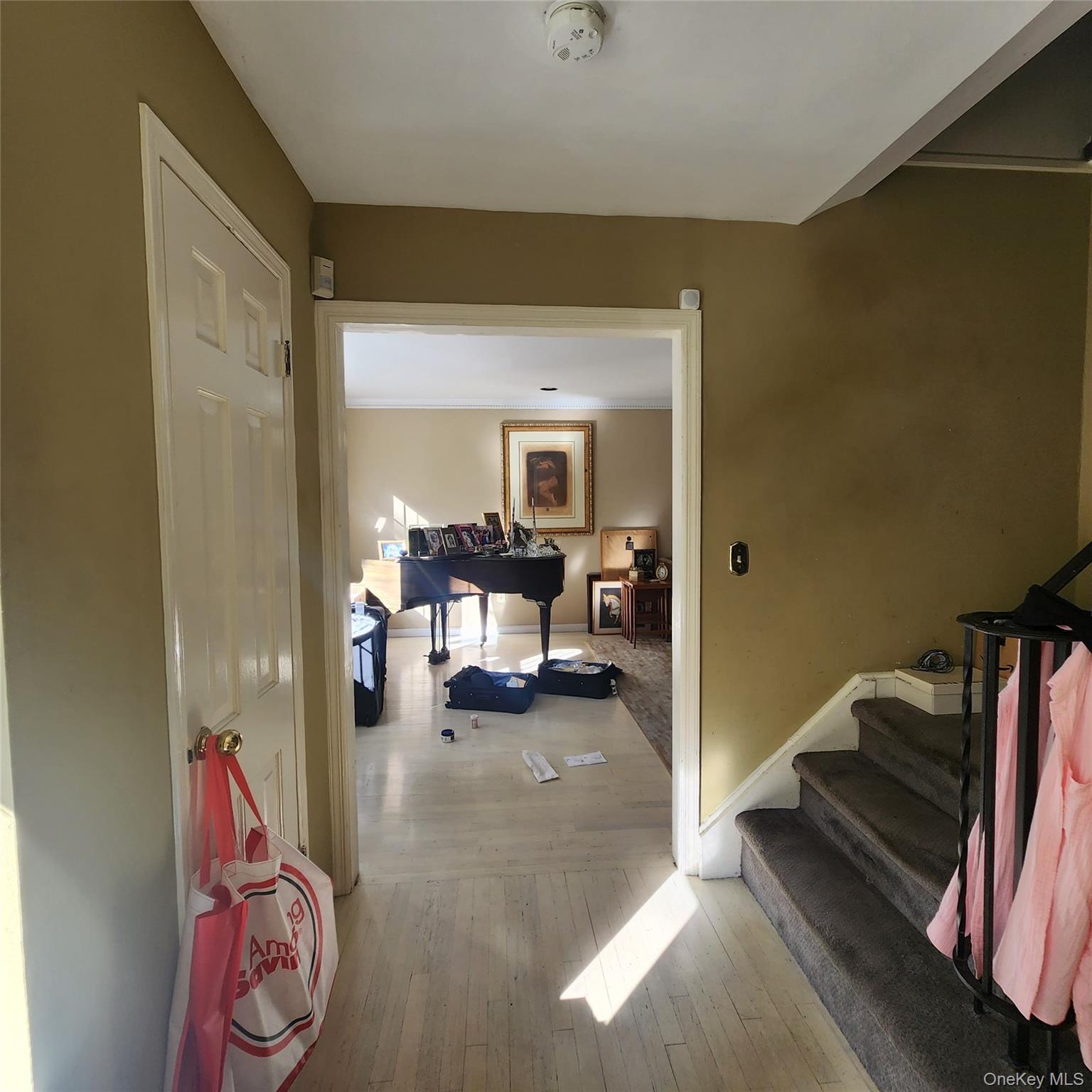 24 Highridge Road, Hartsdale, NY 10530