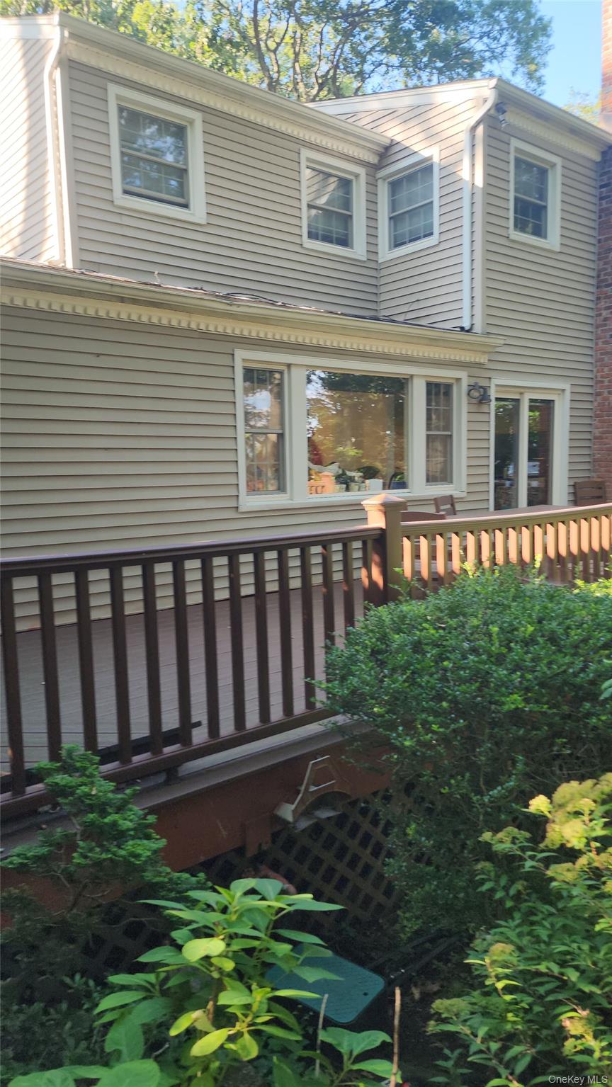 24 Highridge Road, Hartsdale, NY 10530