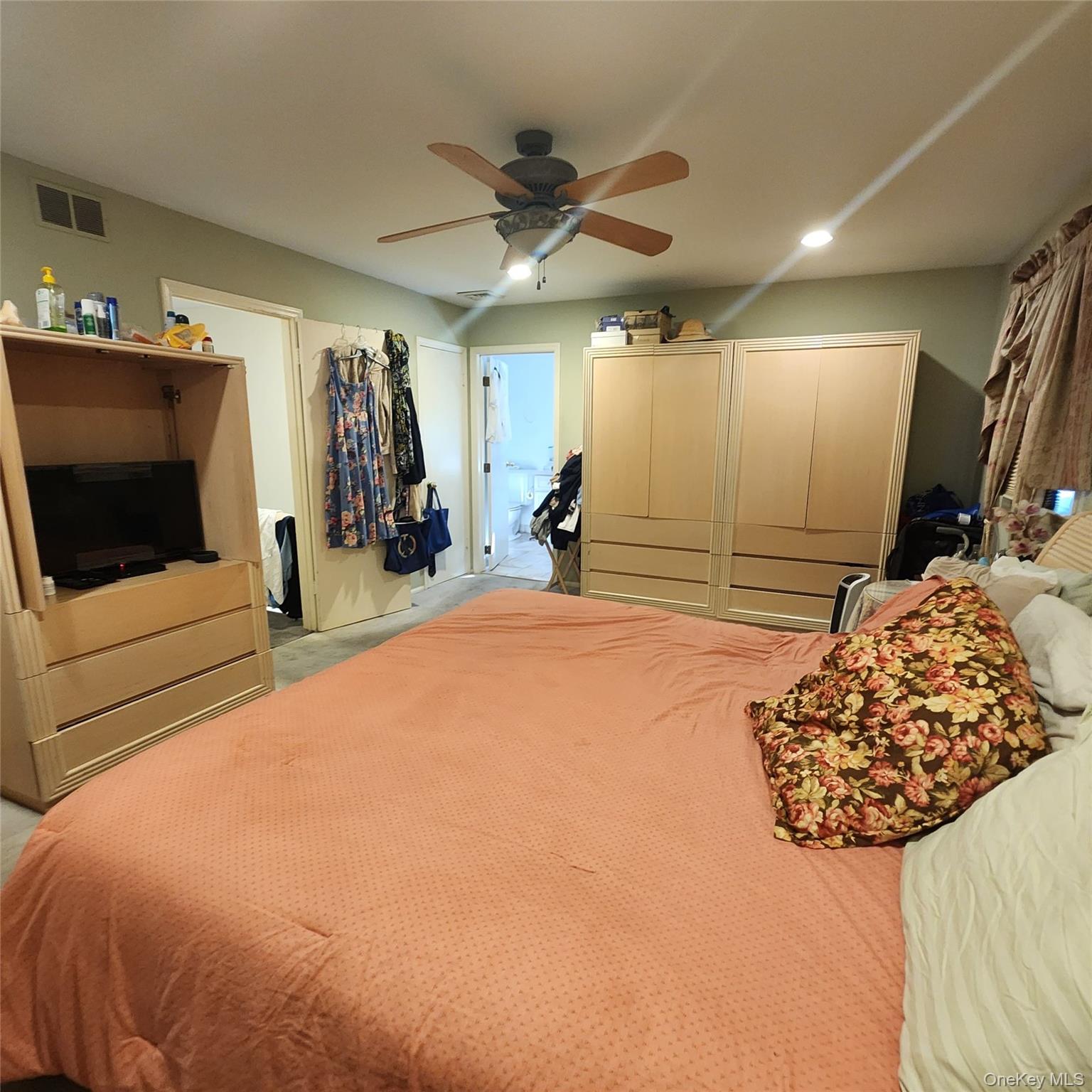 24 Highridge Road, Hartsdale, NY 10530