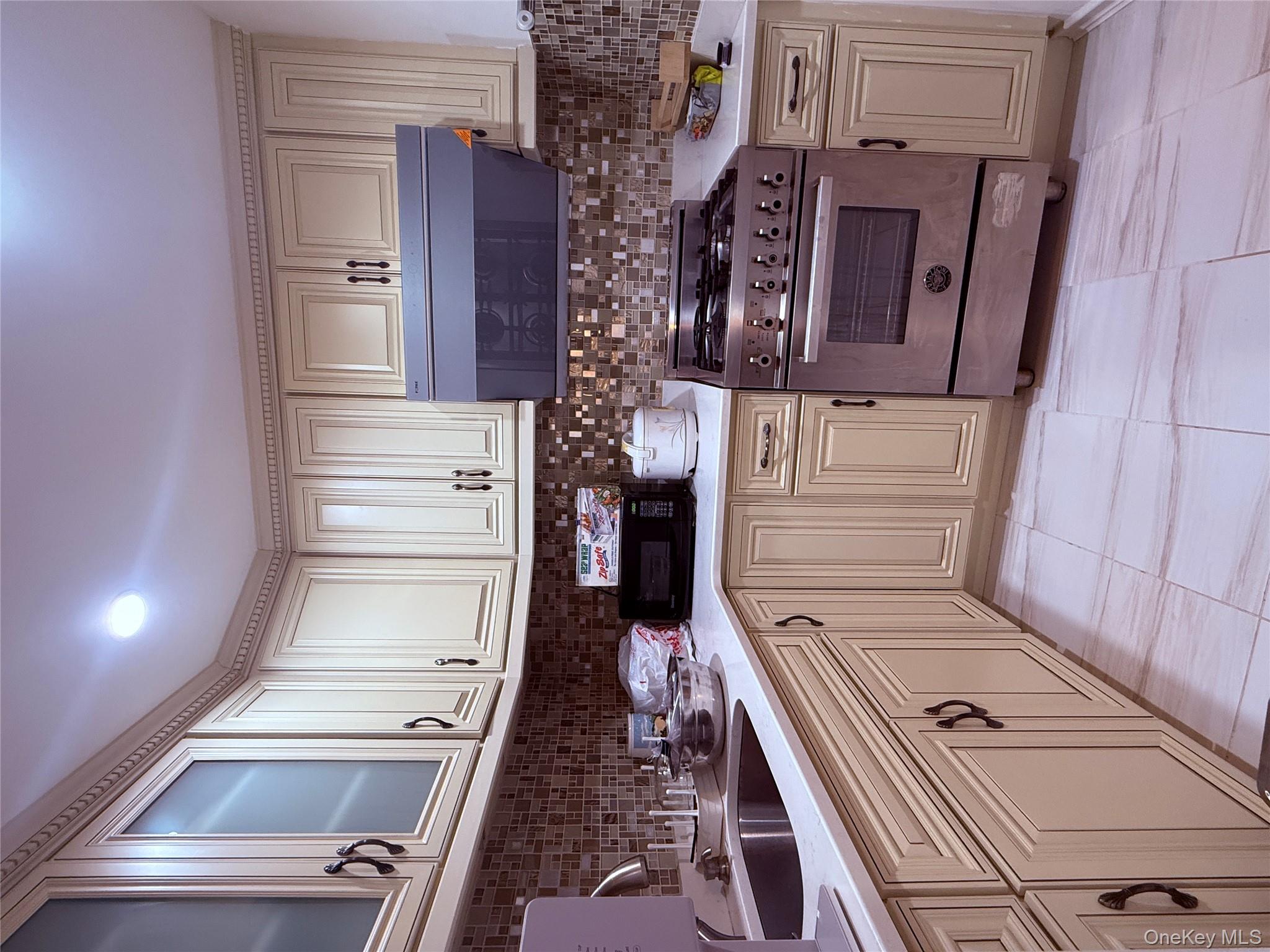 144-54 Sanford Avenue # 55, Flushing, NY 11354