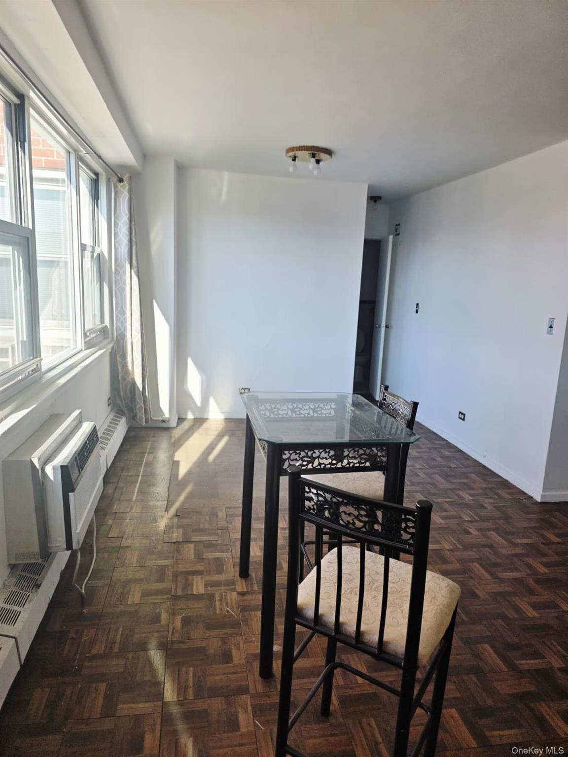 16420 Highland Avenue # 2V, Jamaica Hills, NY 11432