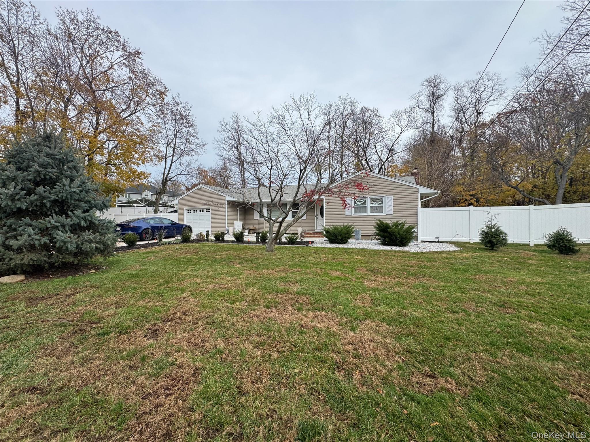 509 E Broadway, Port Jefferson, NY 11777