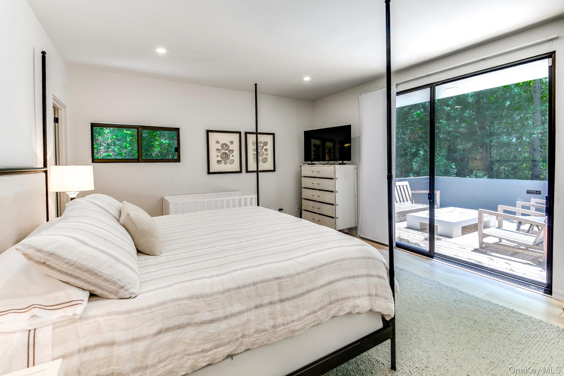 376 Stephen Hands Path, East Hampton, NY 11937