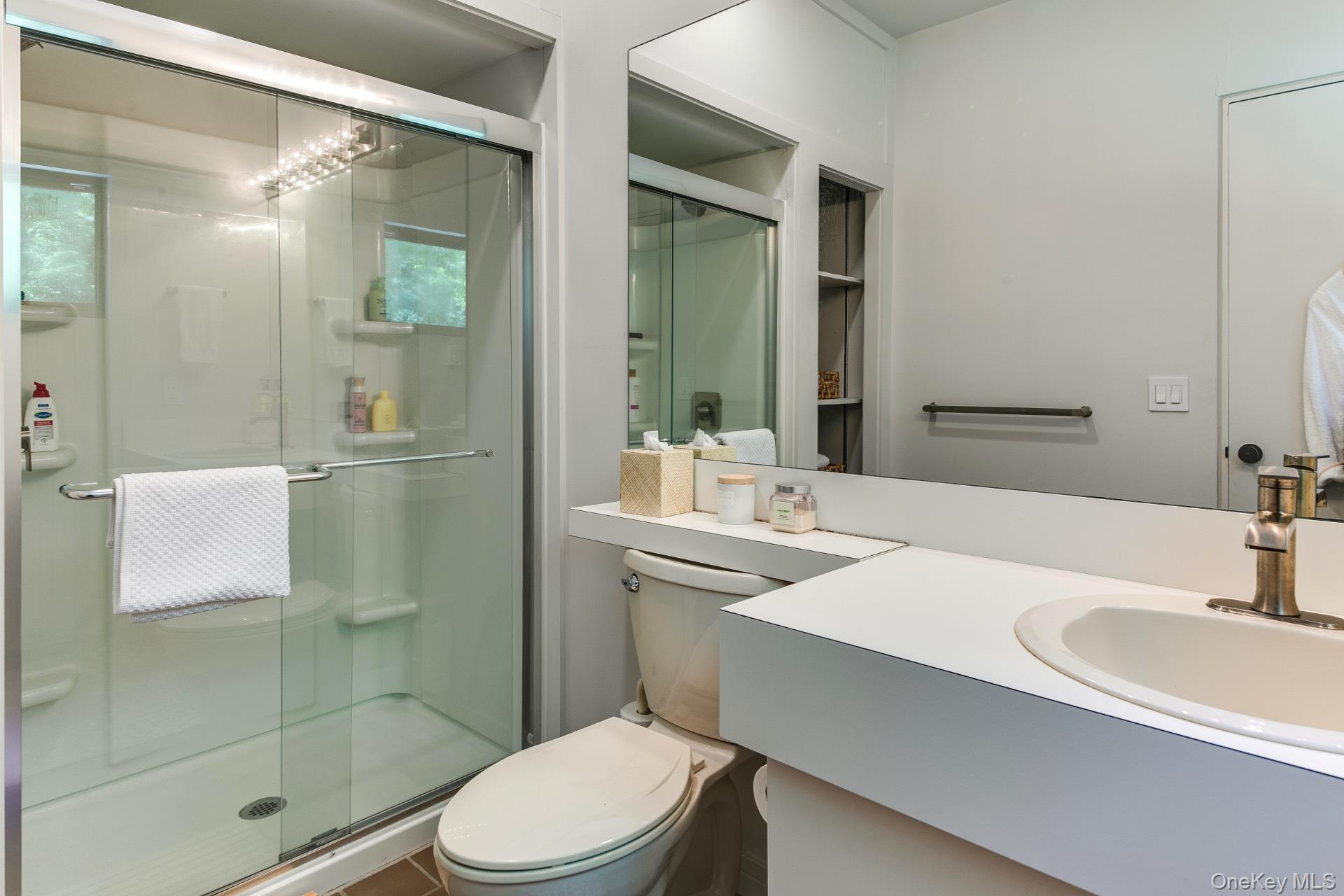 376 Stephen Hands Path, East Hampton, NY 11937