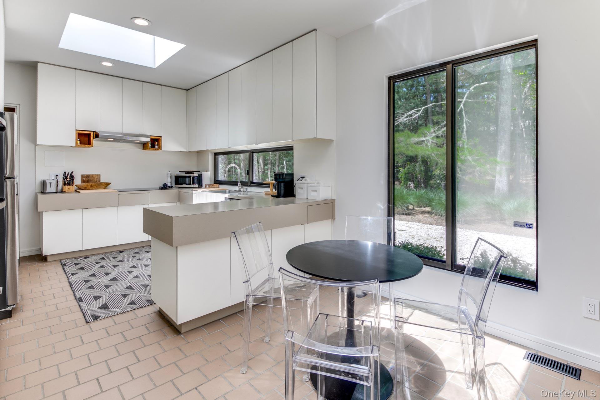 376 Stephen Hands Path, East Hampton, NY 11937