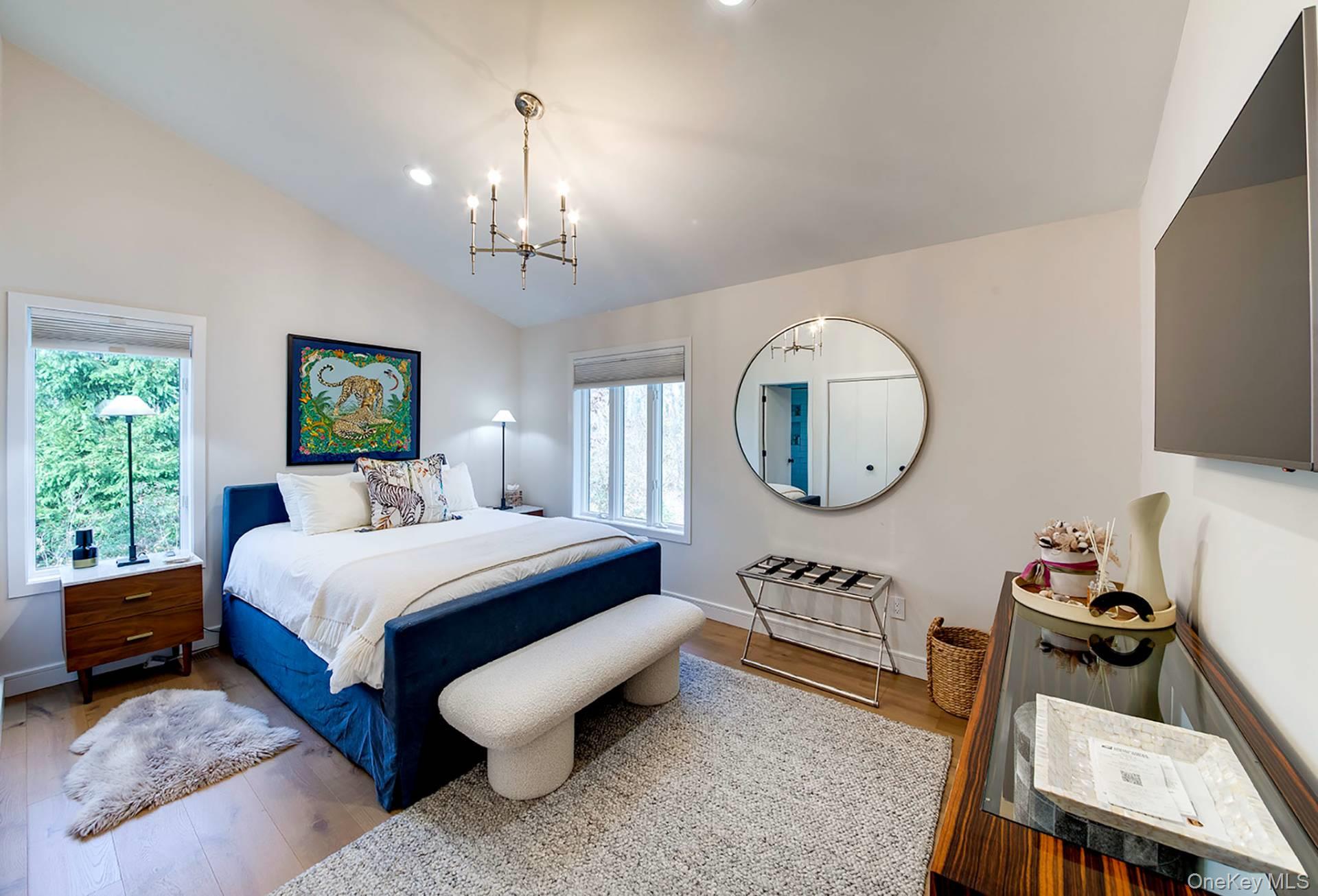 370 Stephen Hands Path, East Hampton, NY 11937