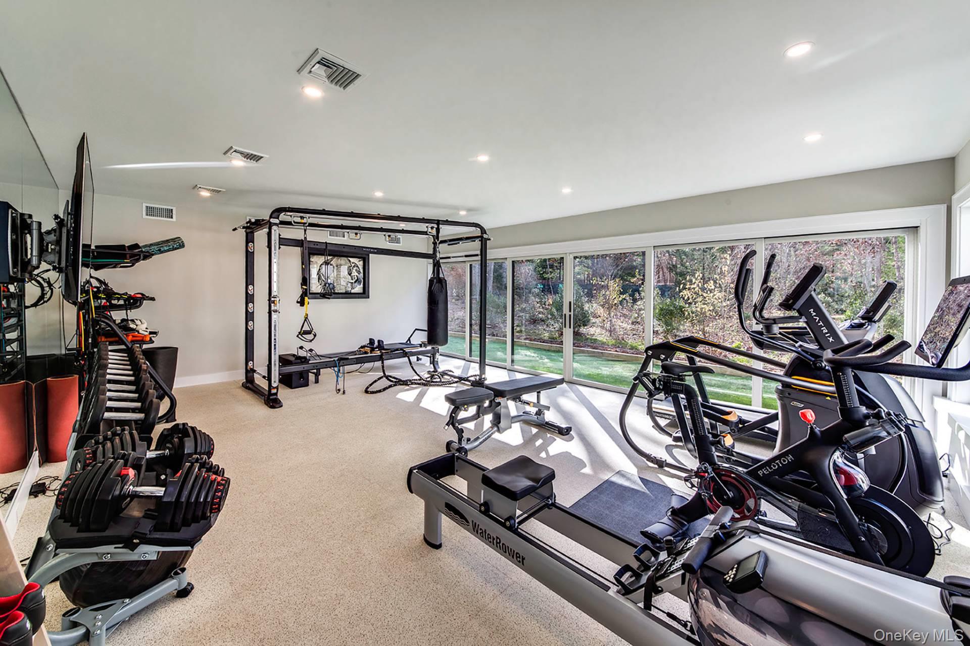 370 Stephen Hands Path, East Hampton, NY 11937