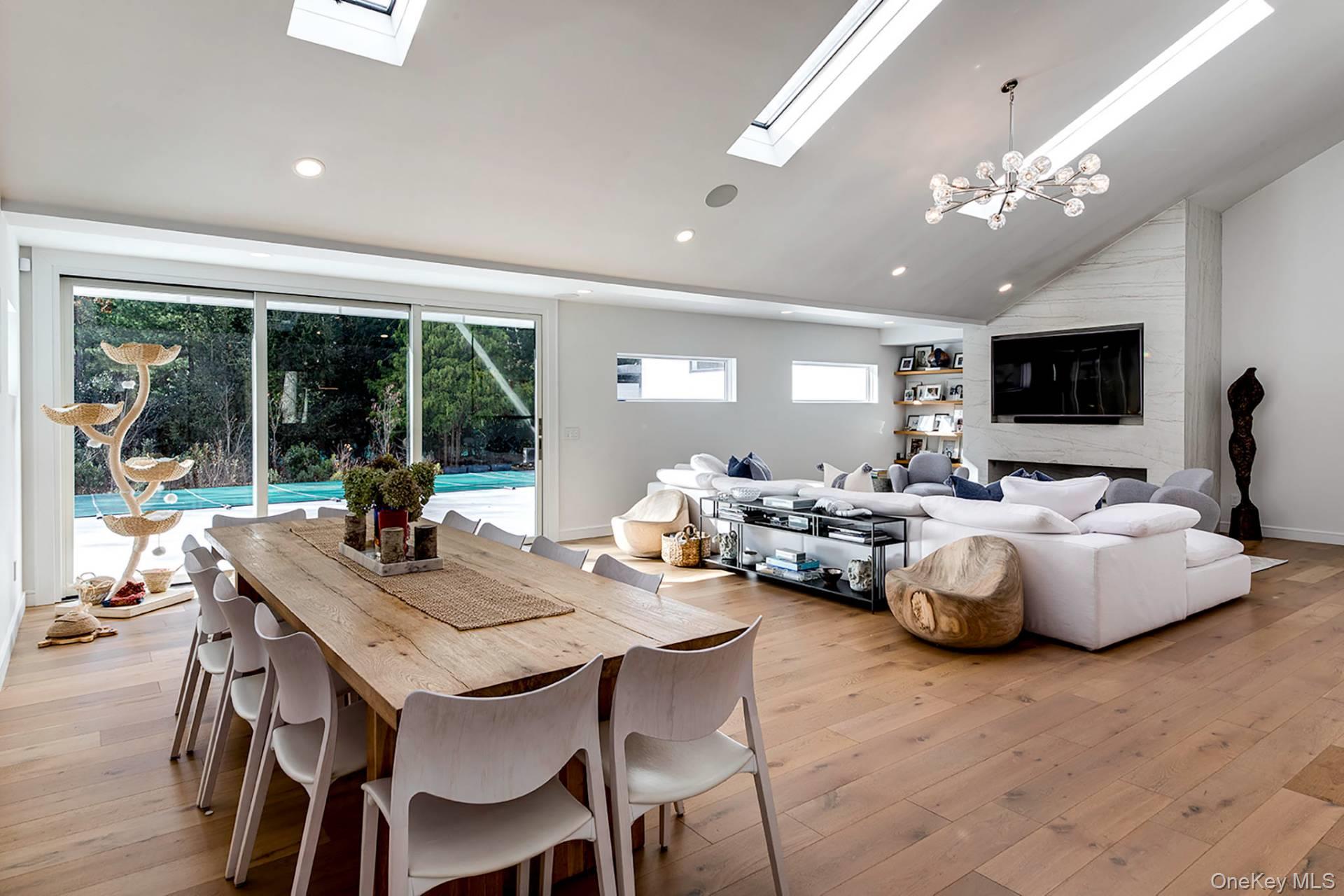 370 Stephen Hands Path, East Hampton, NY 11937