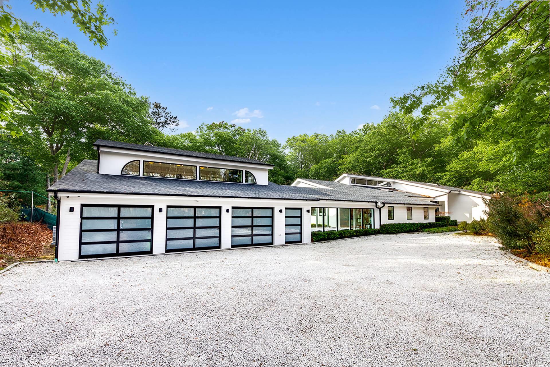 370 Stephen Hands Path, East Hampton, NY 11937