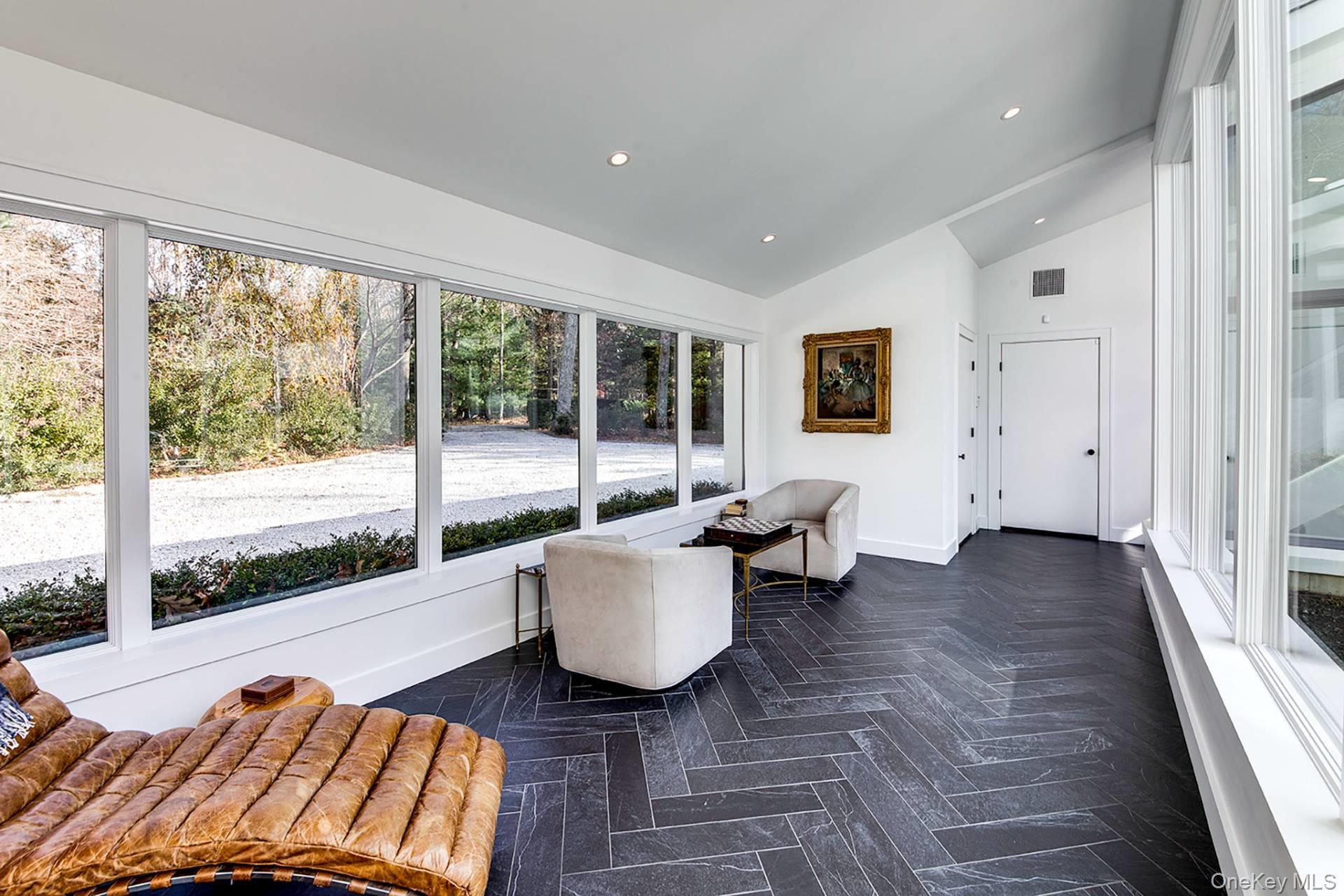 370 Stephen Hands Path, East Hampton, NY 11937