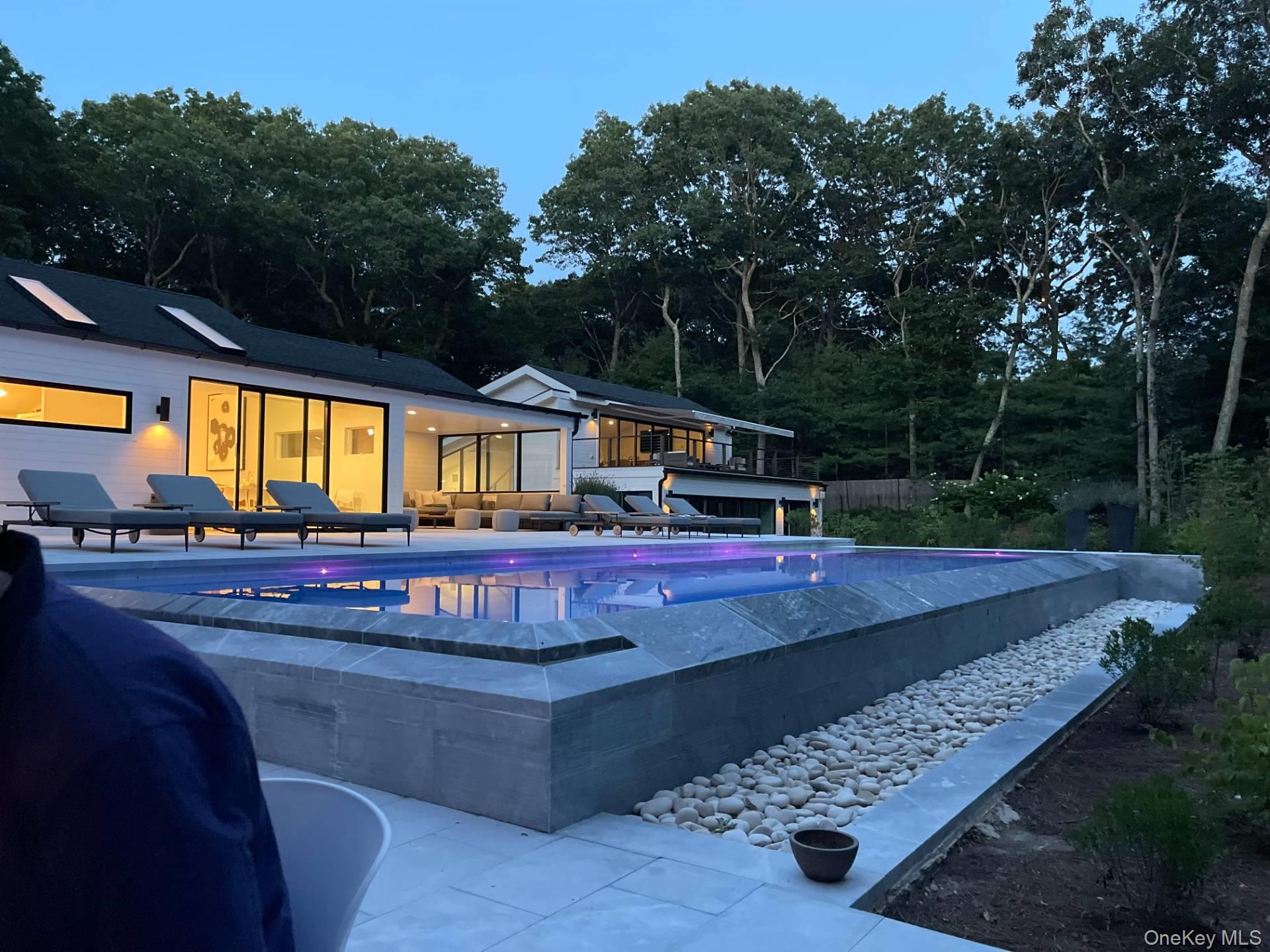 370 Stephen Hands Path, East Hampton, NY 11937