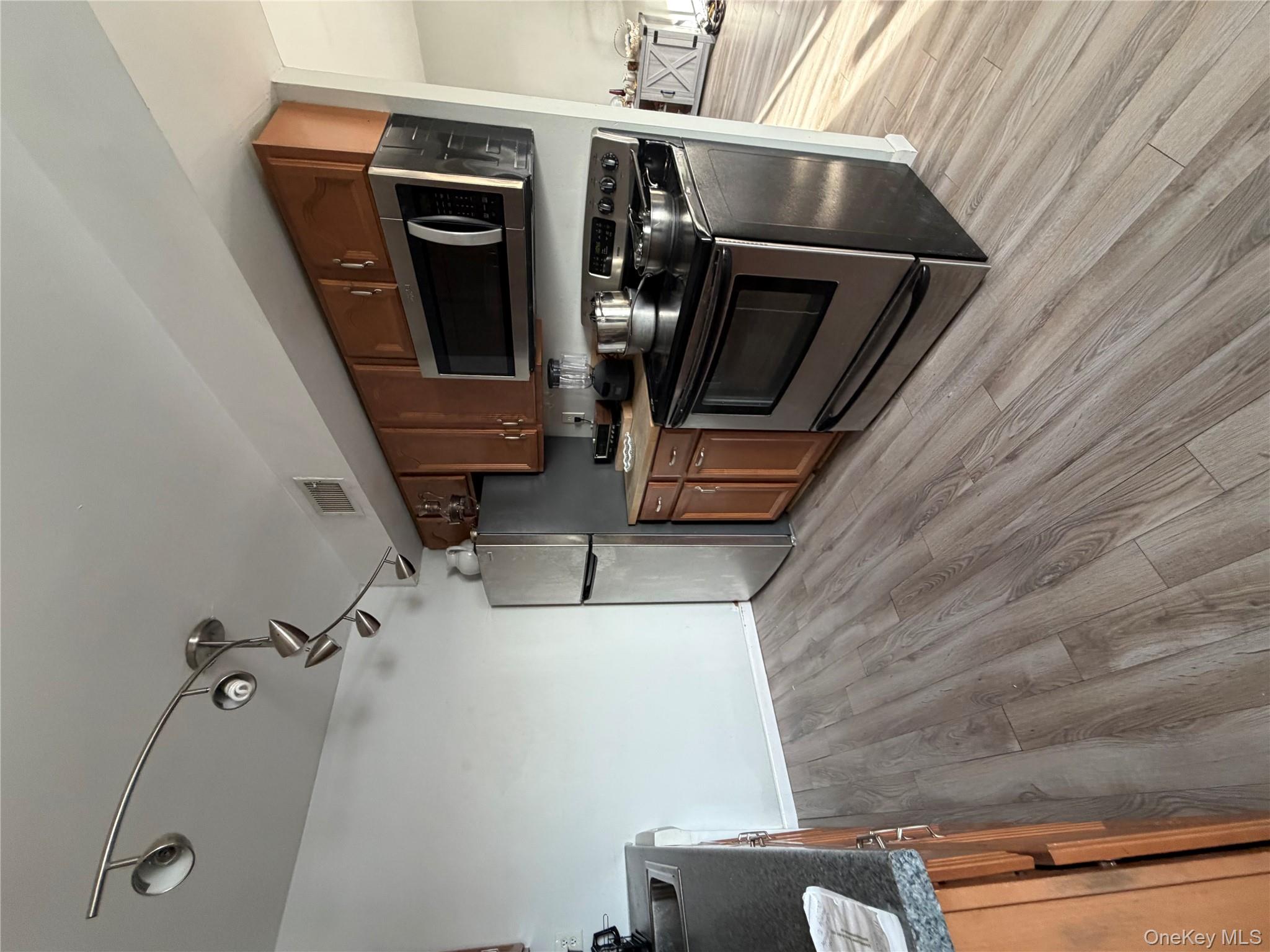 26 Cooper Road # 312, Poughkeepsie, NY 12603