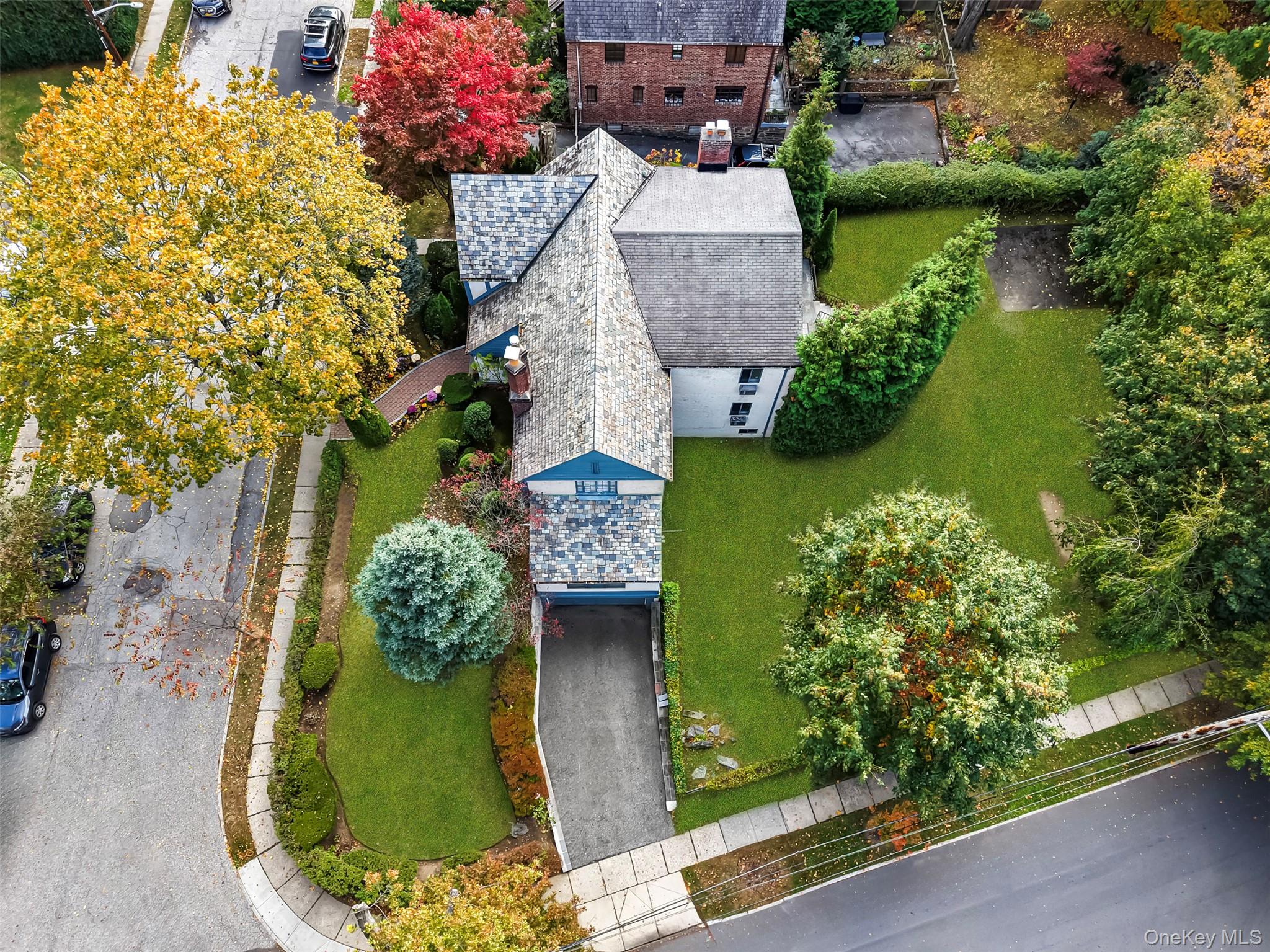 94 Parkway E, Mount Vernon, NY 10552