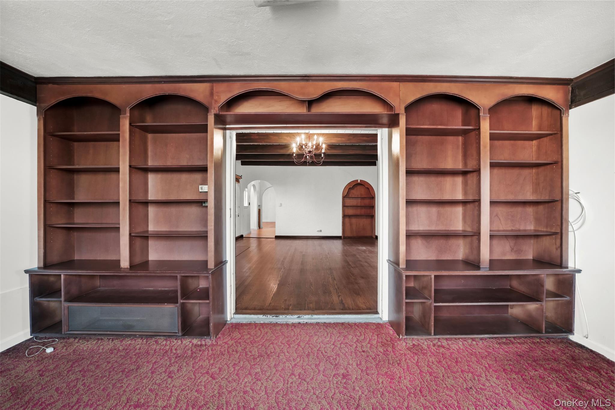 94 Parkway E, Mount Vernon, NY 10552