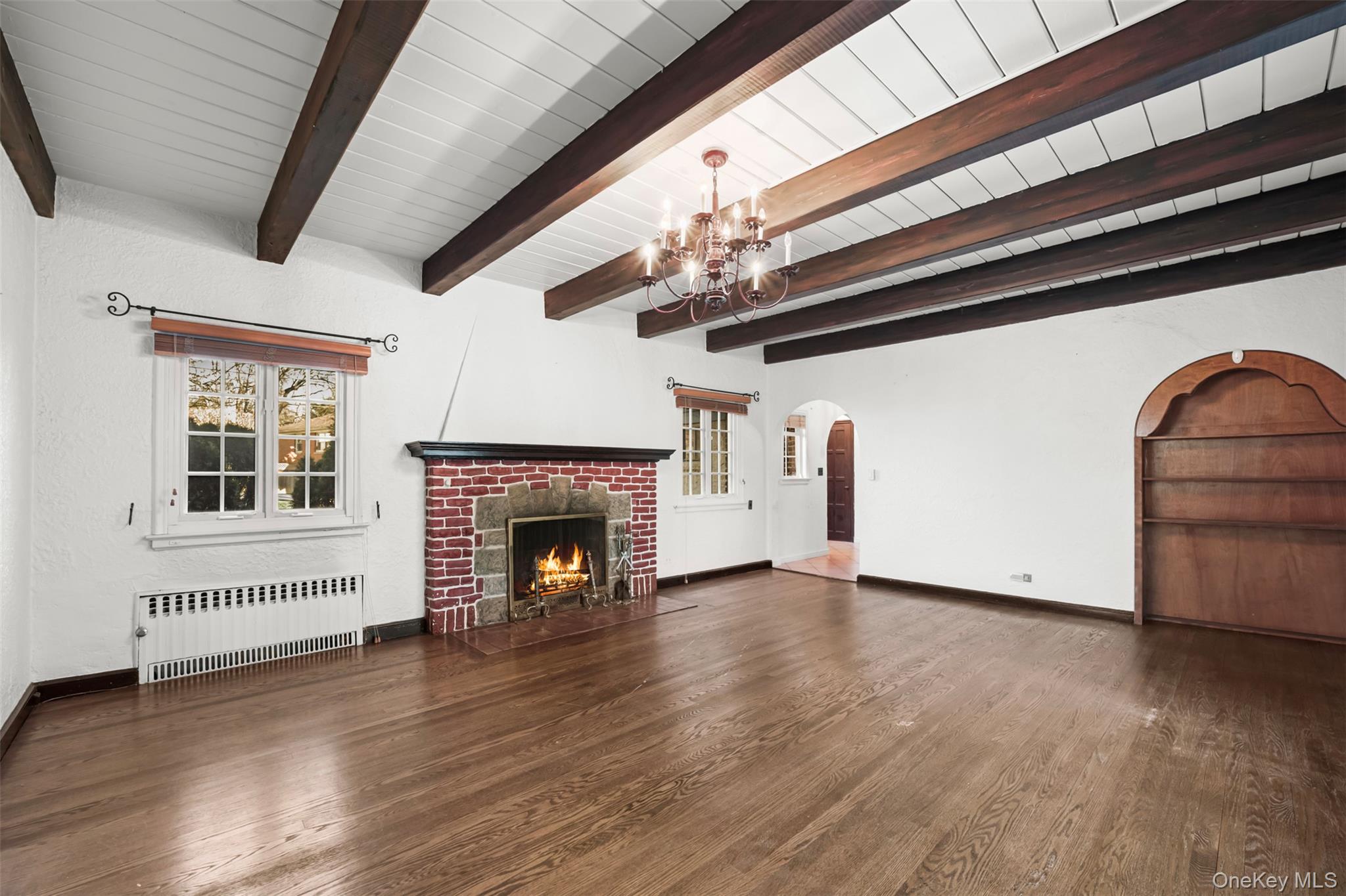 94 Parkway E, Mount Vernon, NY 10552