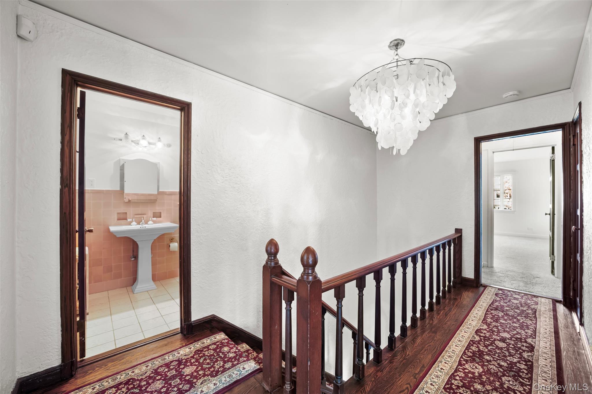 94 Parkway E, Mount Vernon, NY 10552