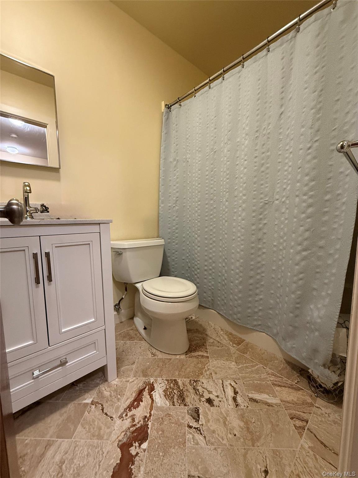 406 Hinsdale Street, Brooklyn, NY 11207