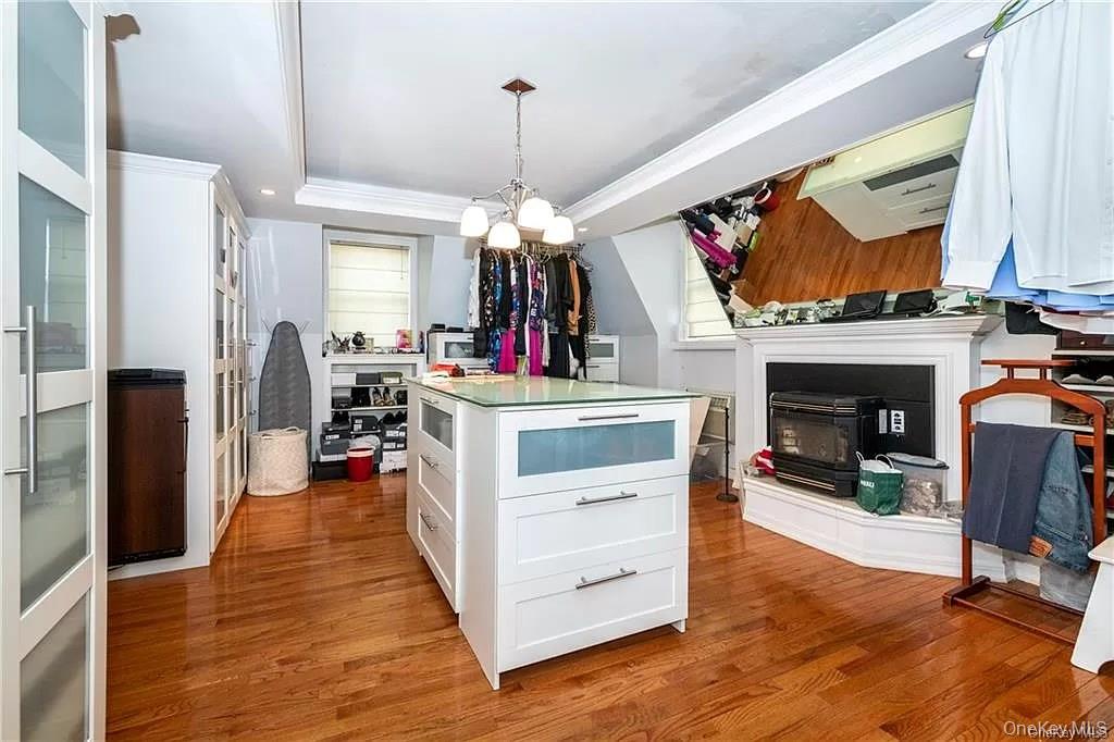 610 City Island Avenue, Bronx, NY 10464