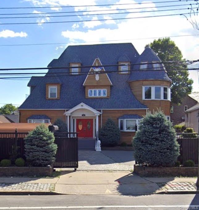 610 City Island Avenue, Bronx, NY 10464