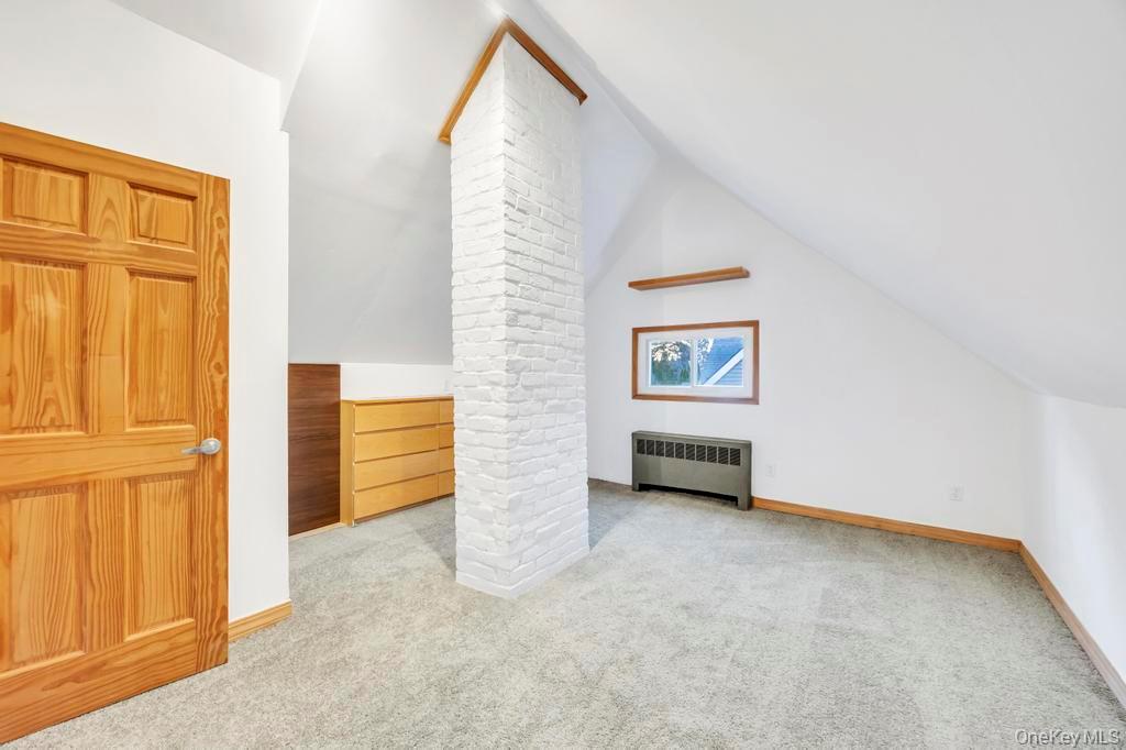 9 Redwood Lane, Levittown, NY 11756