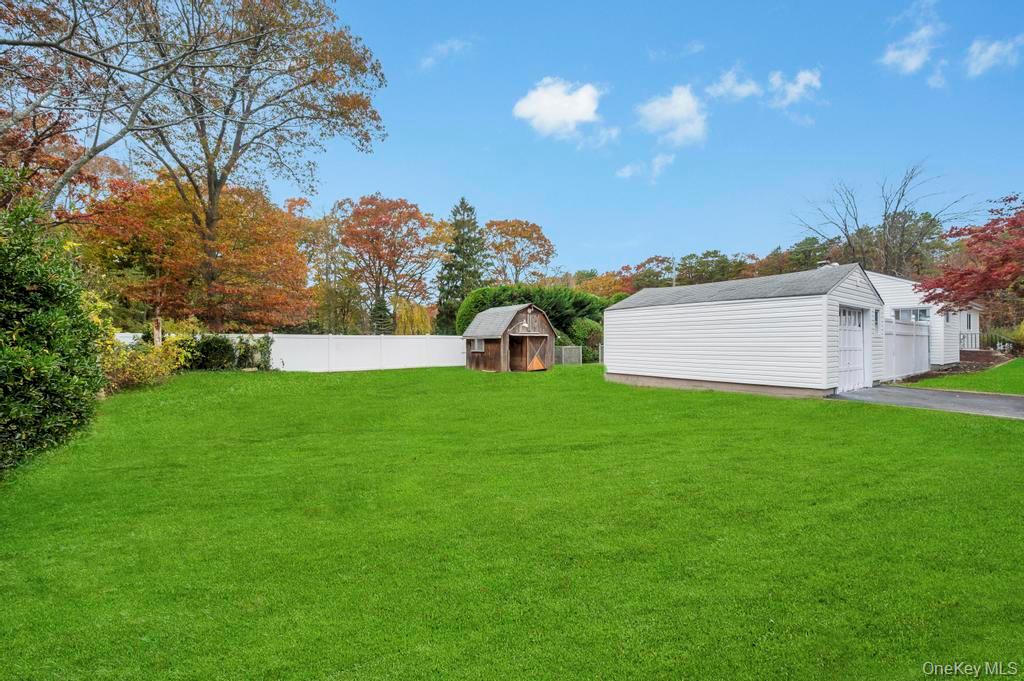 468 Ferndale Boulevard, Islip, NY 11751