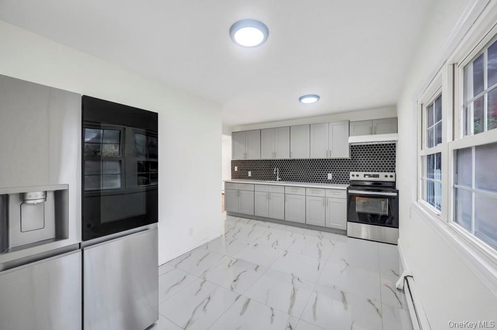 468 Ferndale Boulevard, Islip, NY 11751