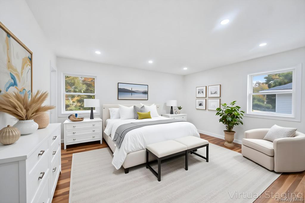 33 Eastfield Lane, Melville, NY 11747