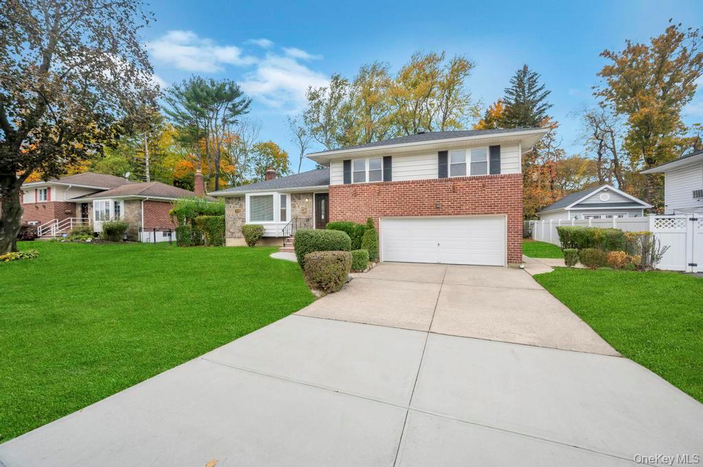 33 Eastfield Lane, Melville, NY 11747