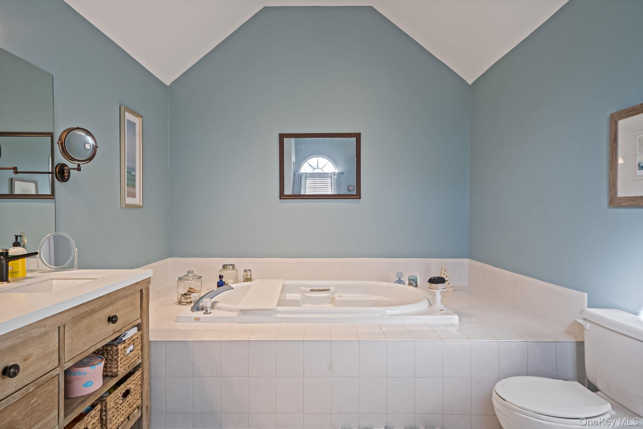 9 Minto Court, Centereach, NY 11720