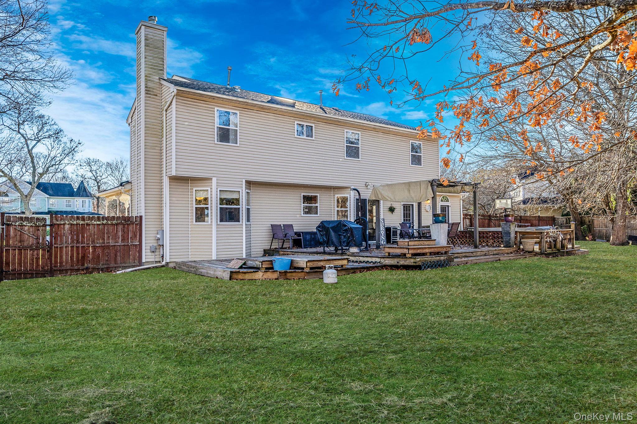 9 Minto Court, Centereach, NY 11720