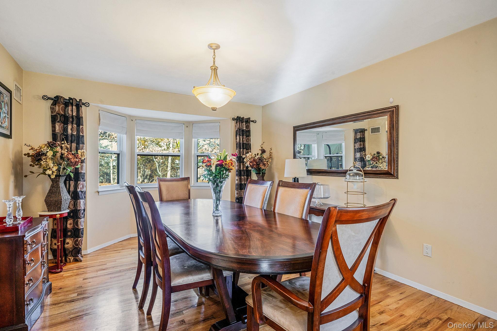 9 Minto Court, Centereach, NY 11720