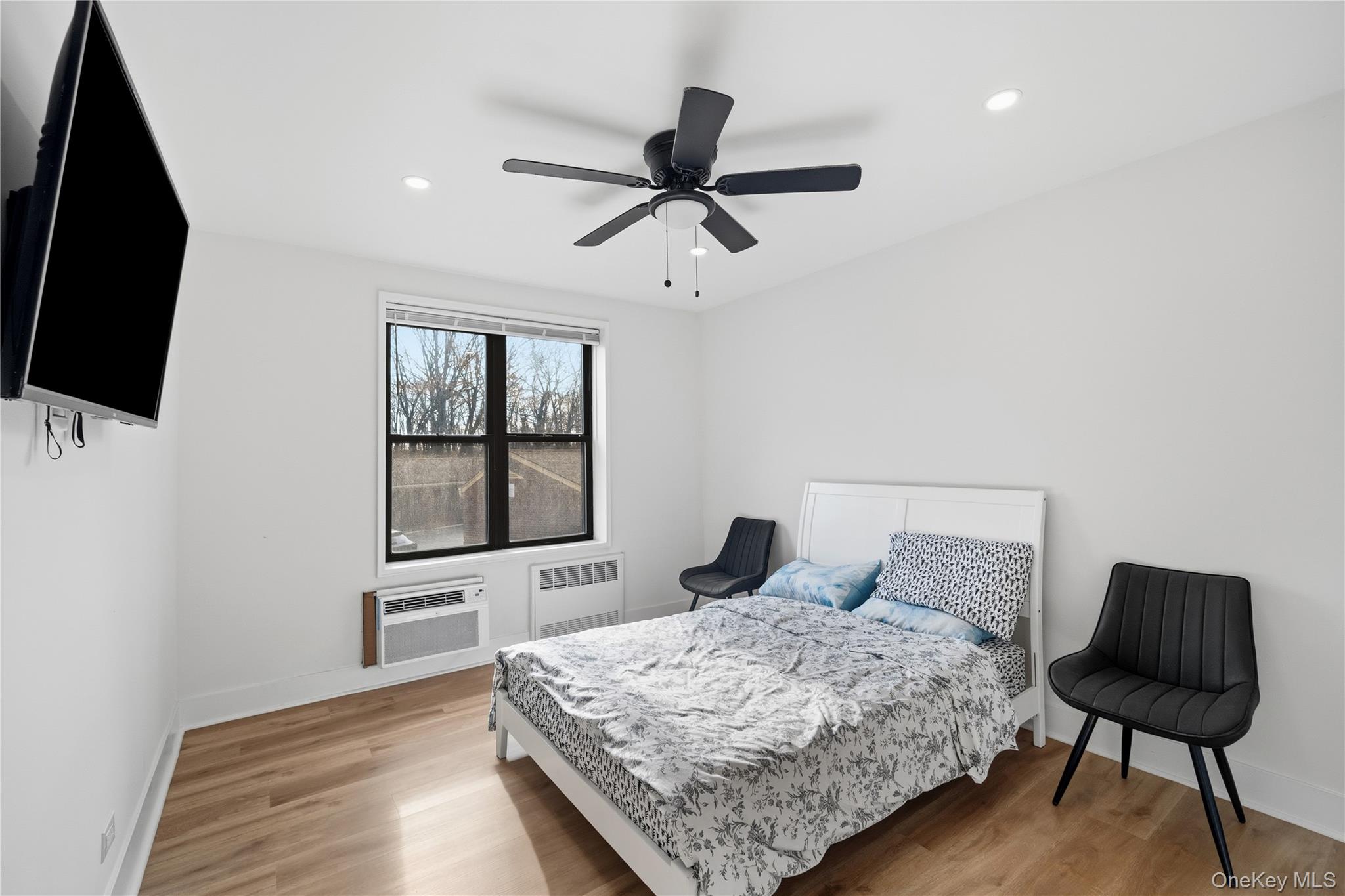 226-26 Union Turnpike # 1R, Bayside, NY 11364