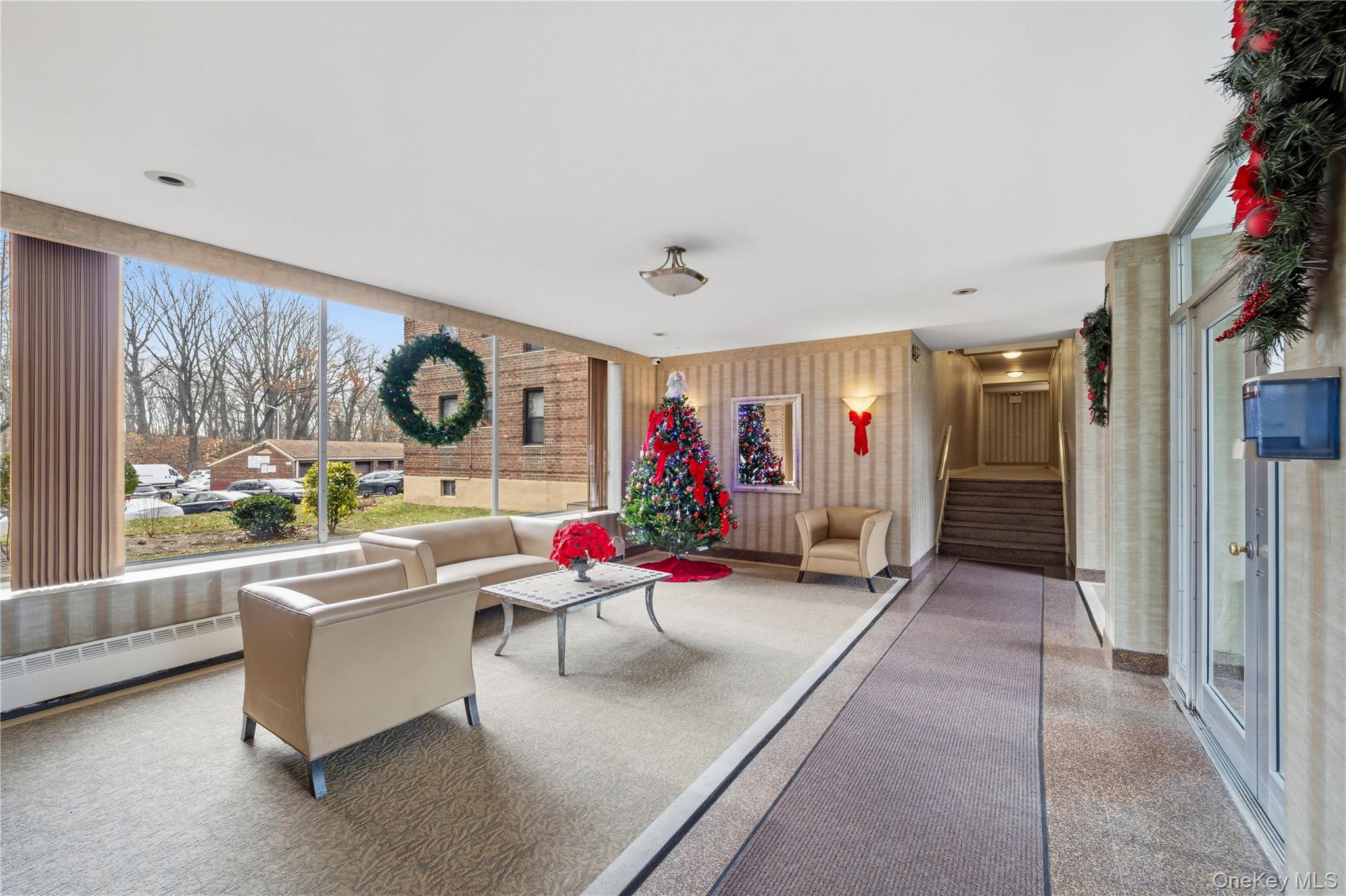 226-26 Union Turnpike # 1R, Bayside, NY 11364