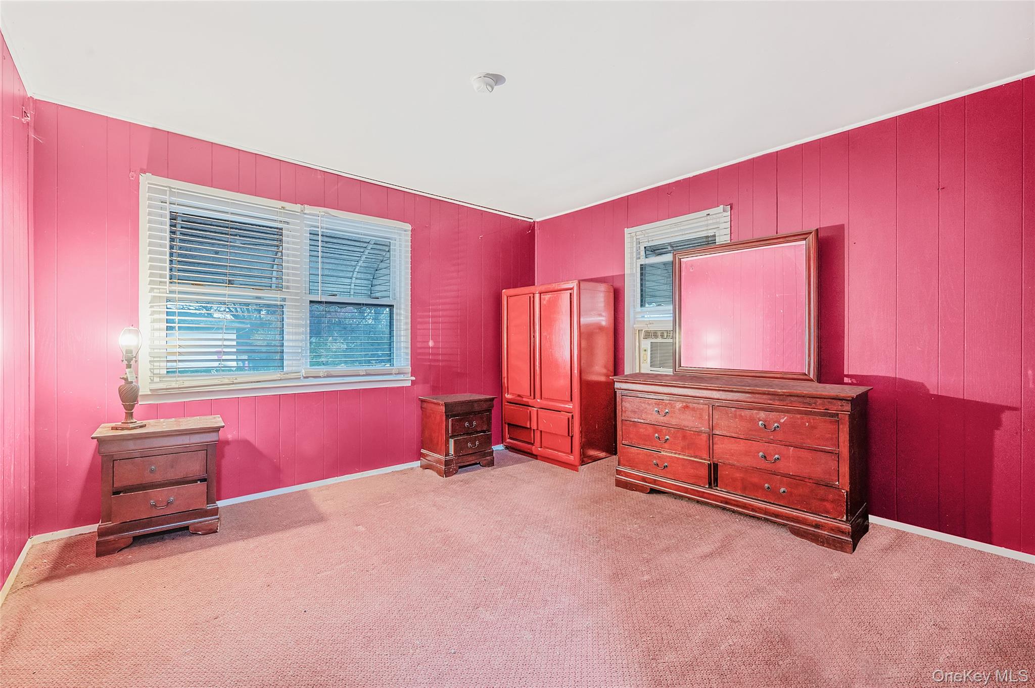 3 Poplar Road, Amityville, NY 11701