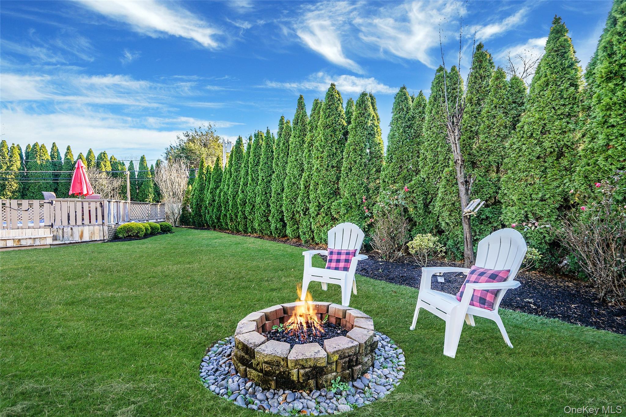 15 Penn Drive, Smithtown, NY 11787