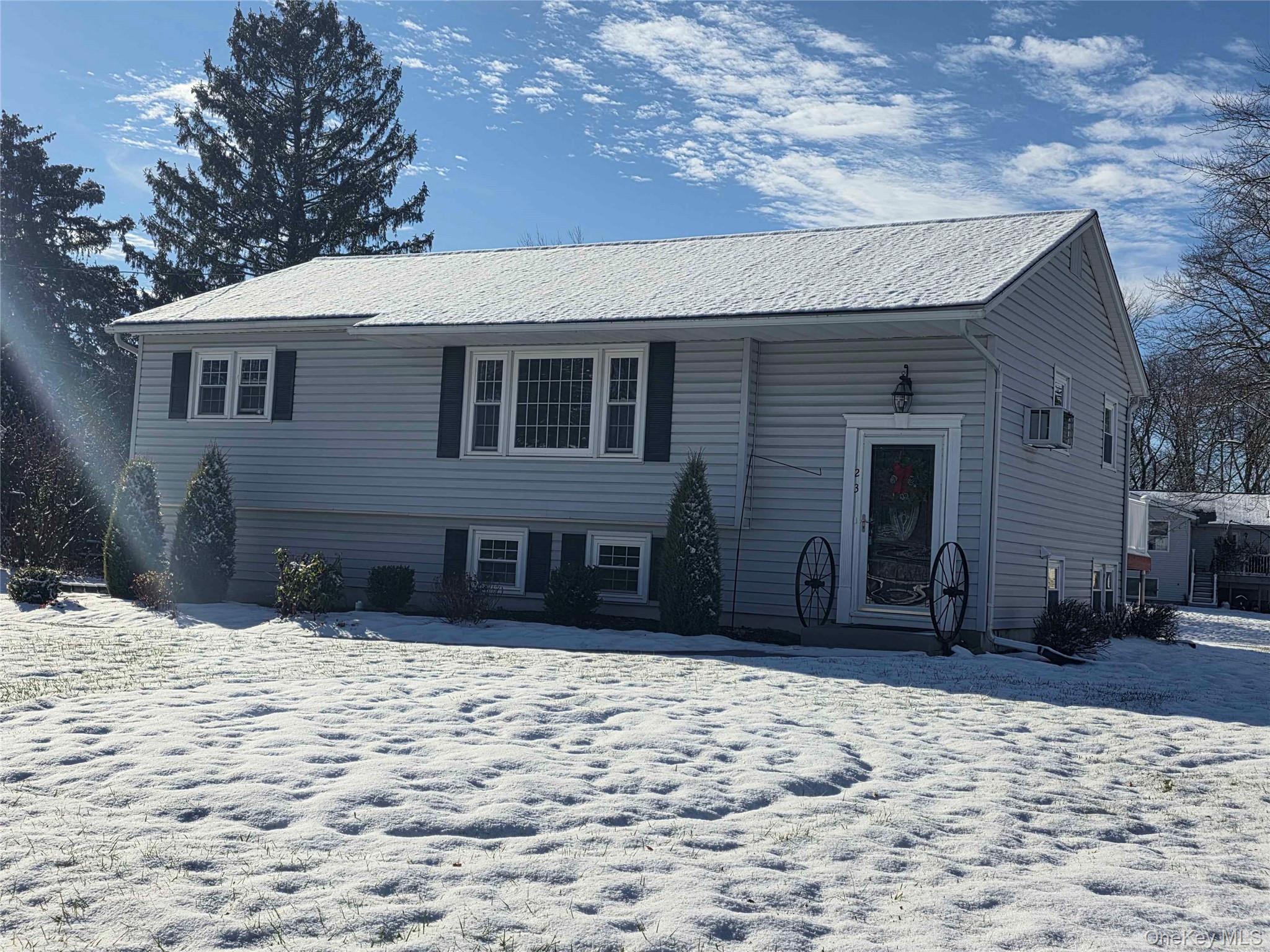 23 Bridle Path, Newburgh, NY 12550