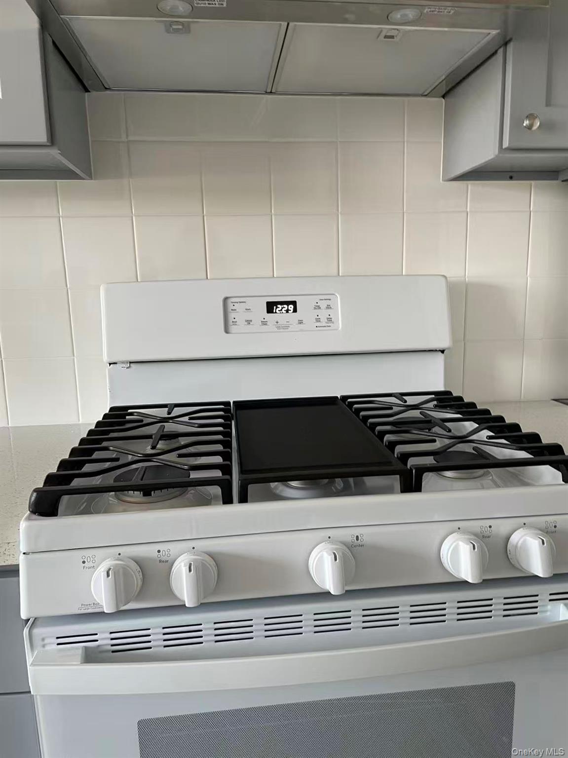 14943 35th Avenue # 3I, Flushing, NY 11354