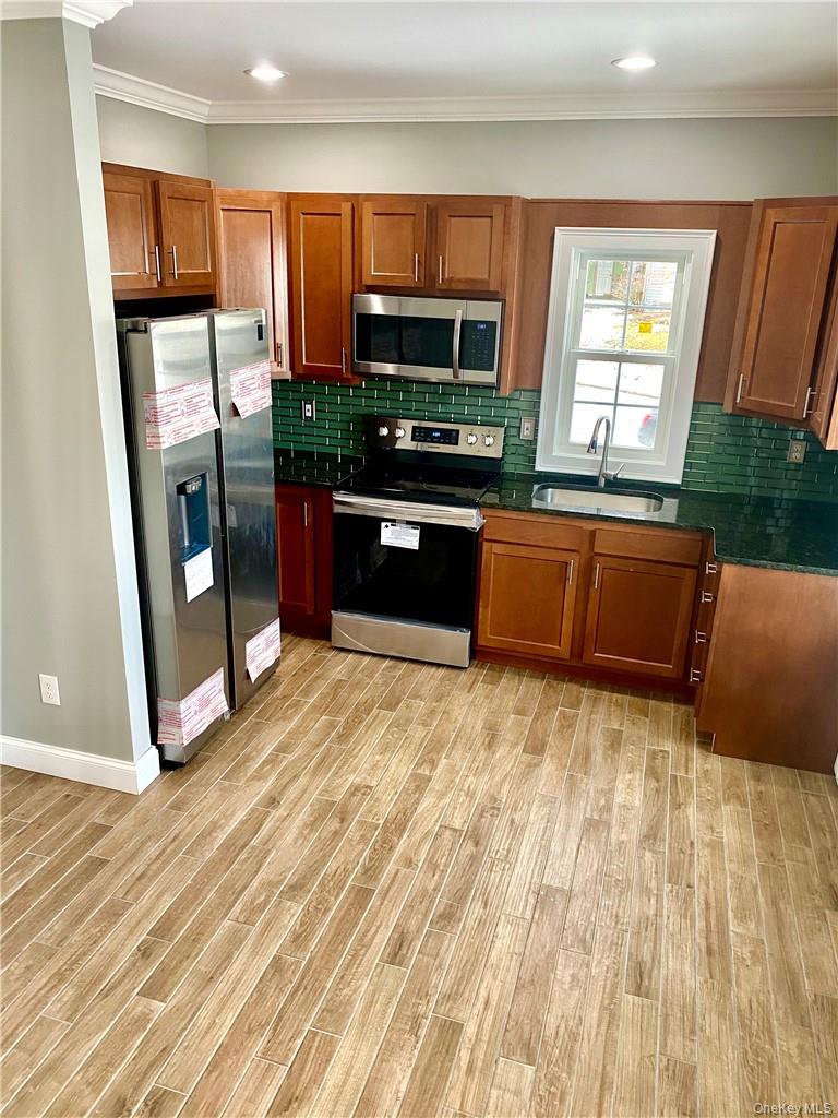 26 Courtland Street # 2R, Middletown, NY 10940