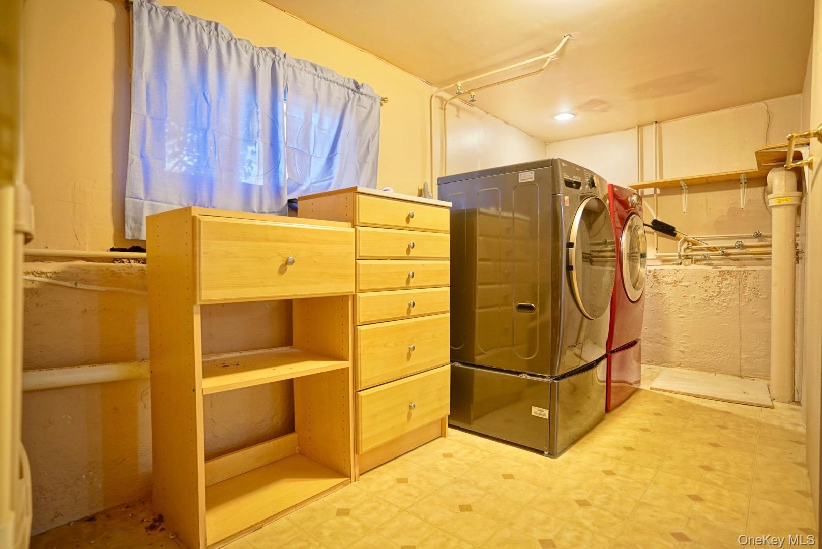 34 Oakley Drive, Huntington, NY 11746