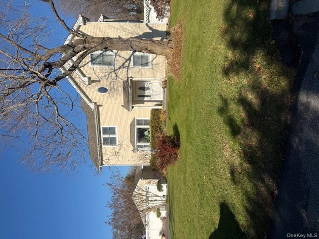 7 Maple Road, Middle Island, NY 11953