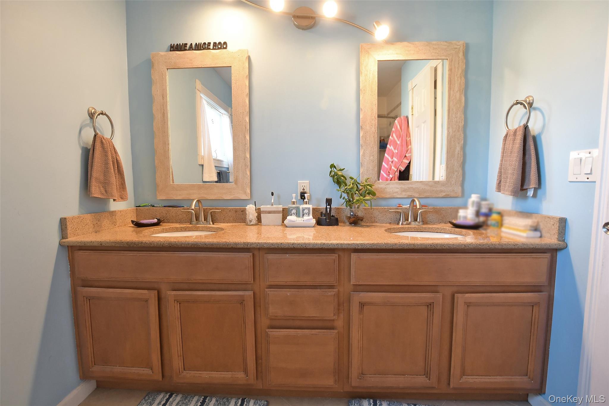 7 Maple Road, Middle Island, NY 11953