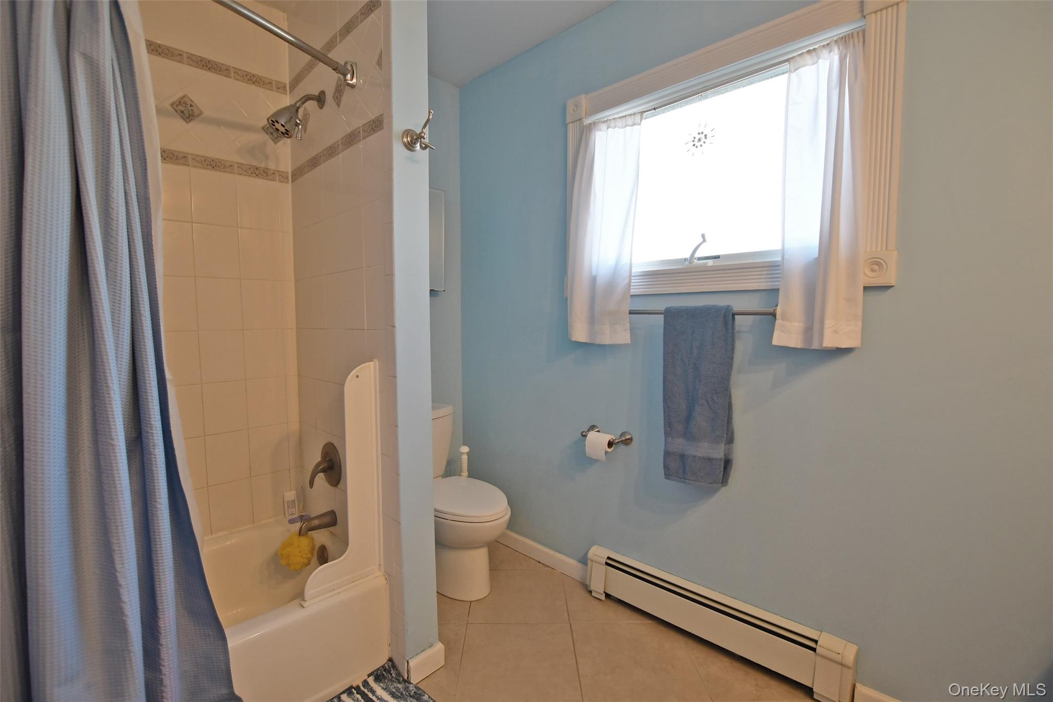 7 Maple Road, Middle Island, NY 11953