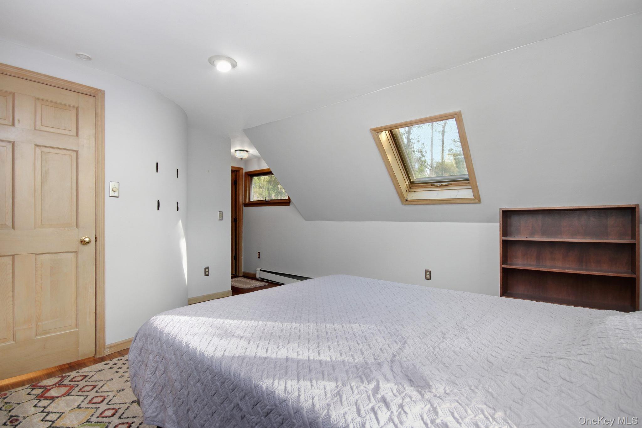 4 Carlyle Road, Hyde Park, NY 12538