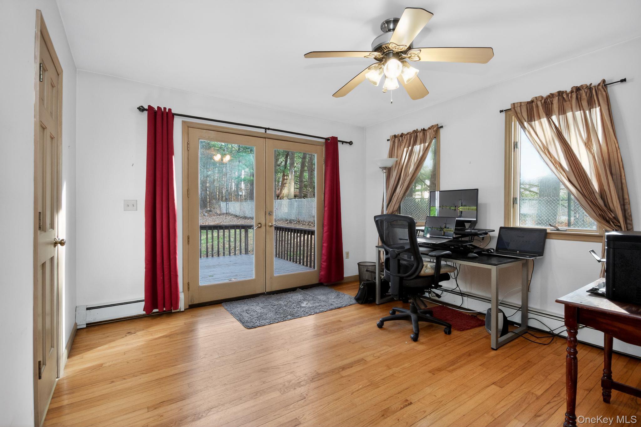 4 Carlyle Road, Hyde Park, NY 12538