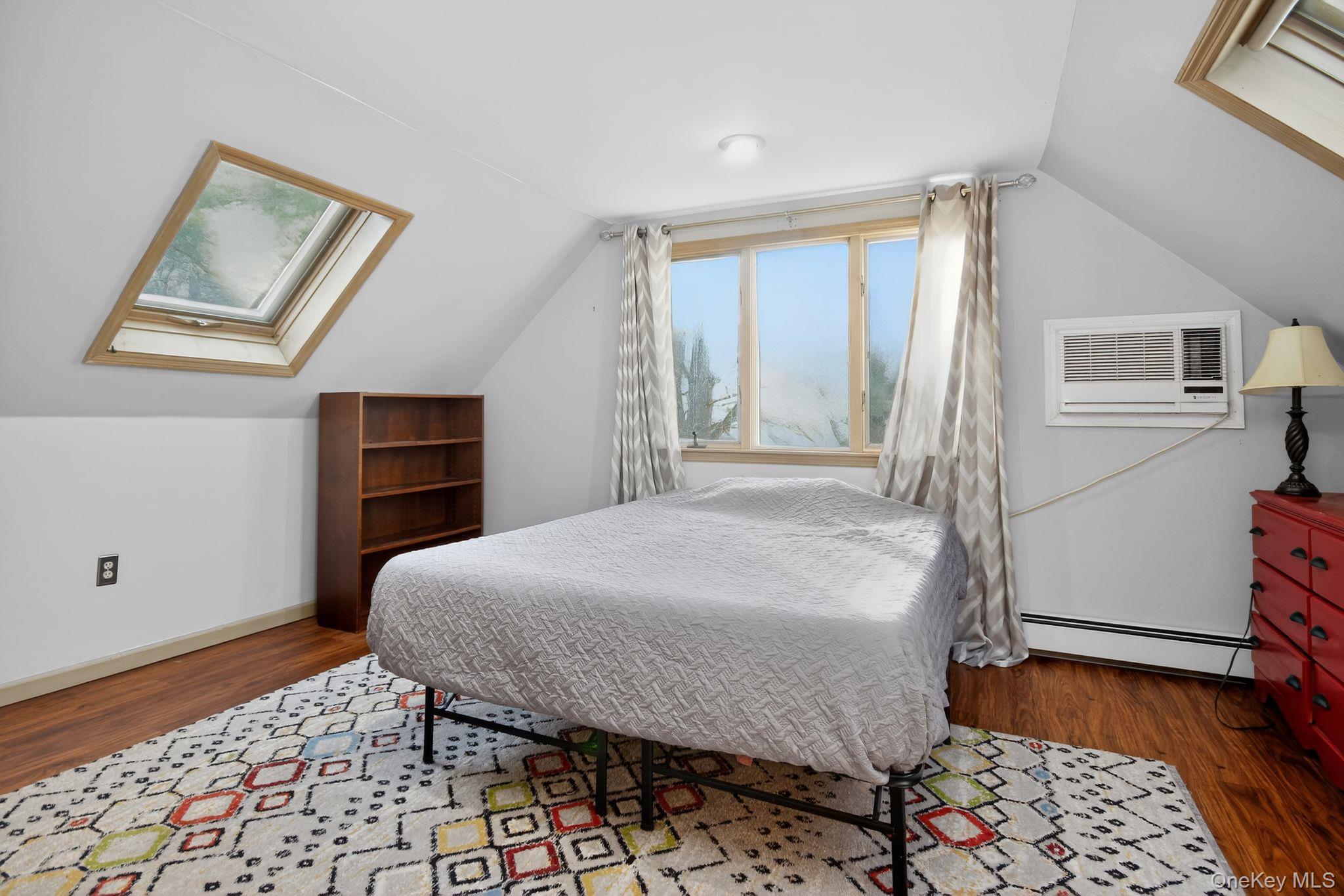 4 Carlyle Road, Hyde Park, NY 12538