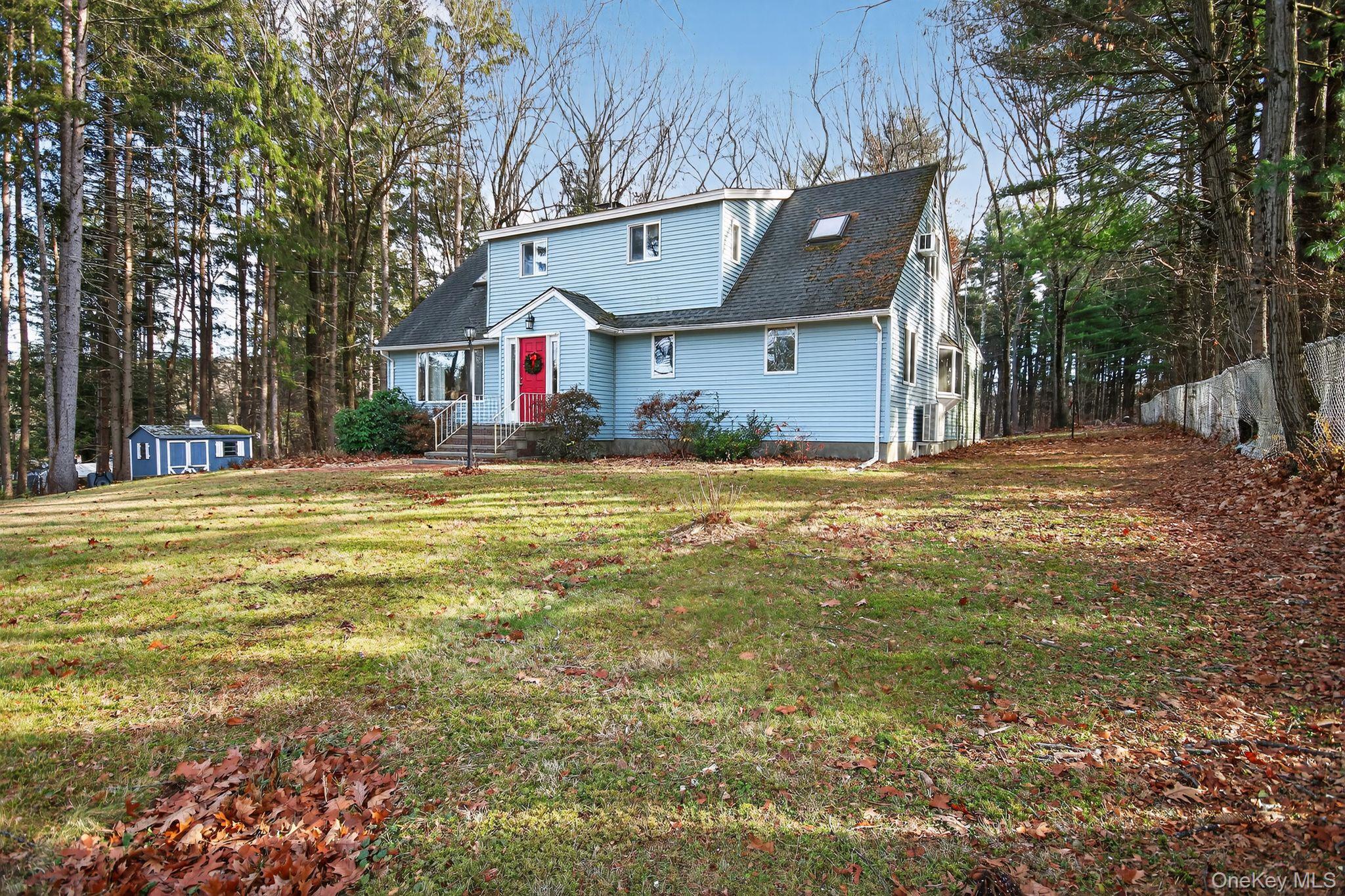 4 Carlyle Road, Hyde Park, NY 12538