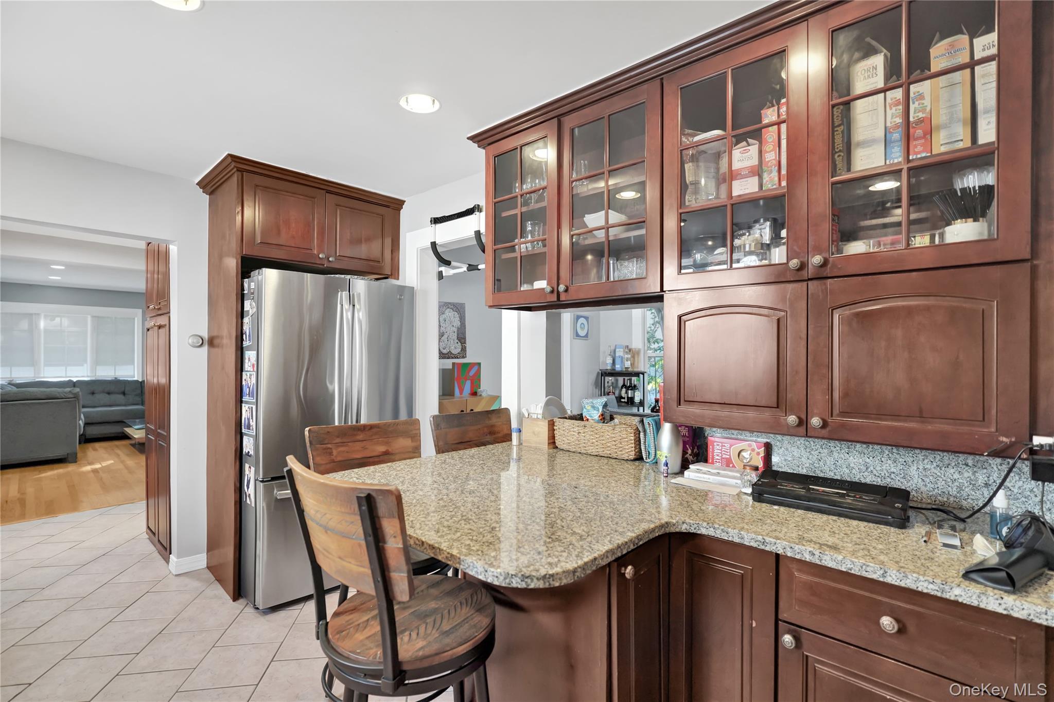 49 Centre Street, Woodmere, NY 11598