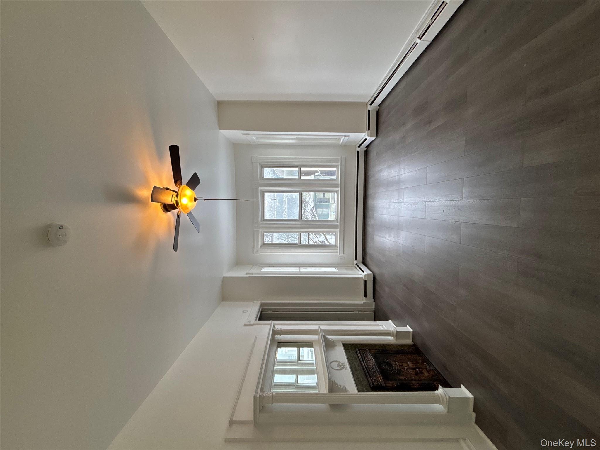 135 Fifth Avenue, Troy, NY 12180