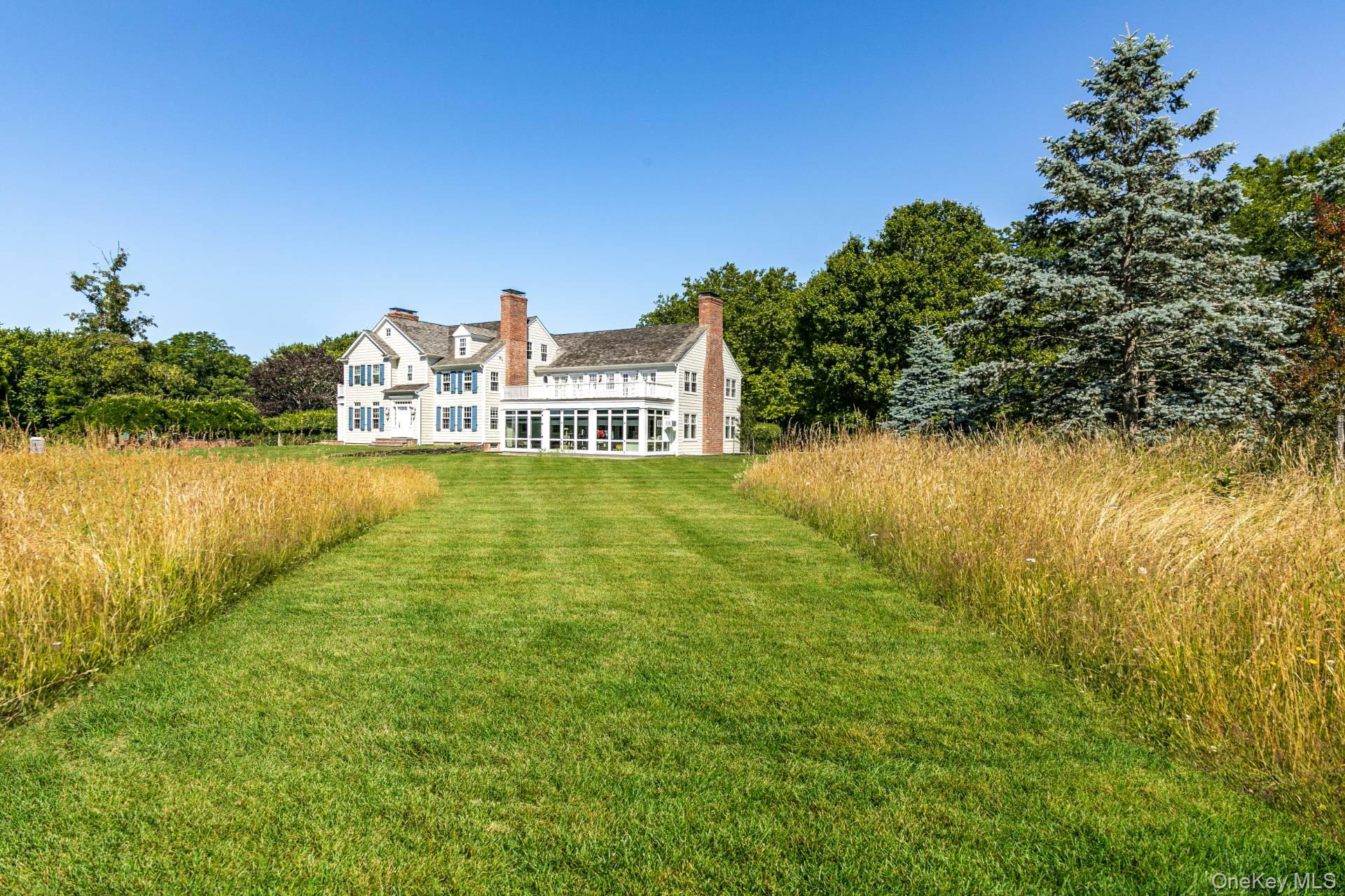 335 Town Lane, Amagansett, NY 11930