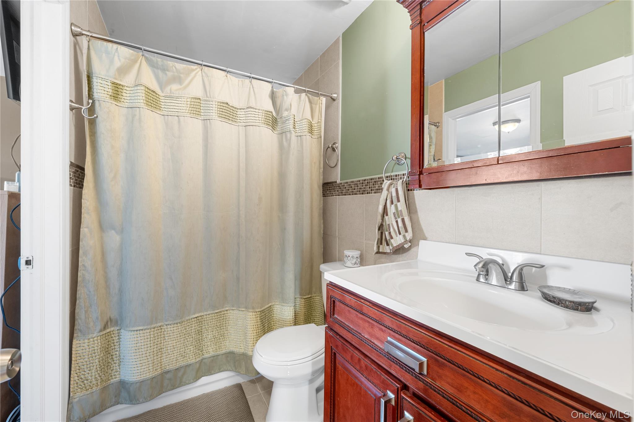 60 Mercury Avenue, East Patchogue, NY 11772